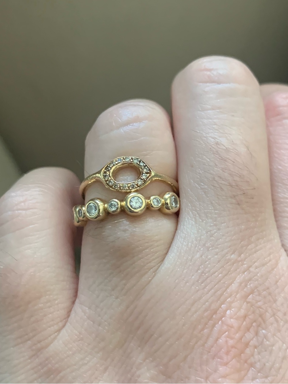 Ariko oval ring 14k yellow gold with brown diamonds. Like new. size 6.5